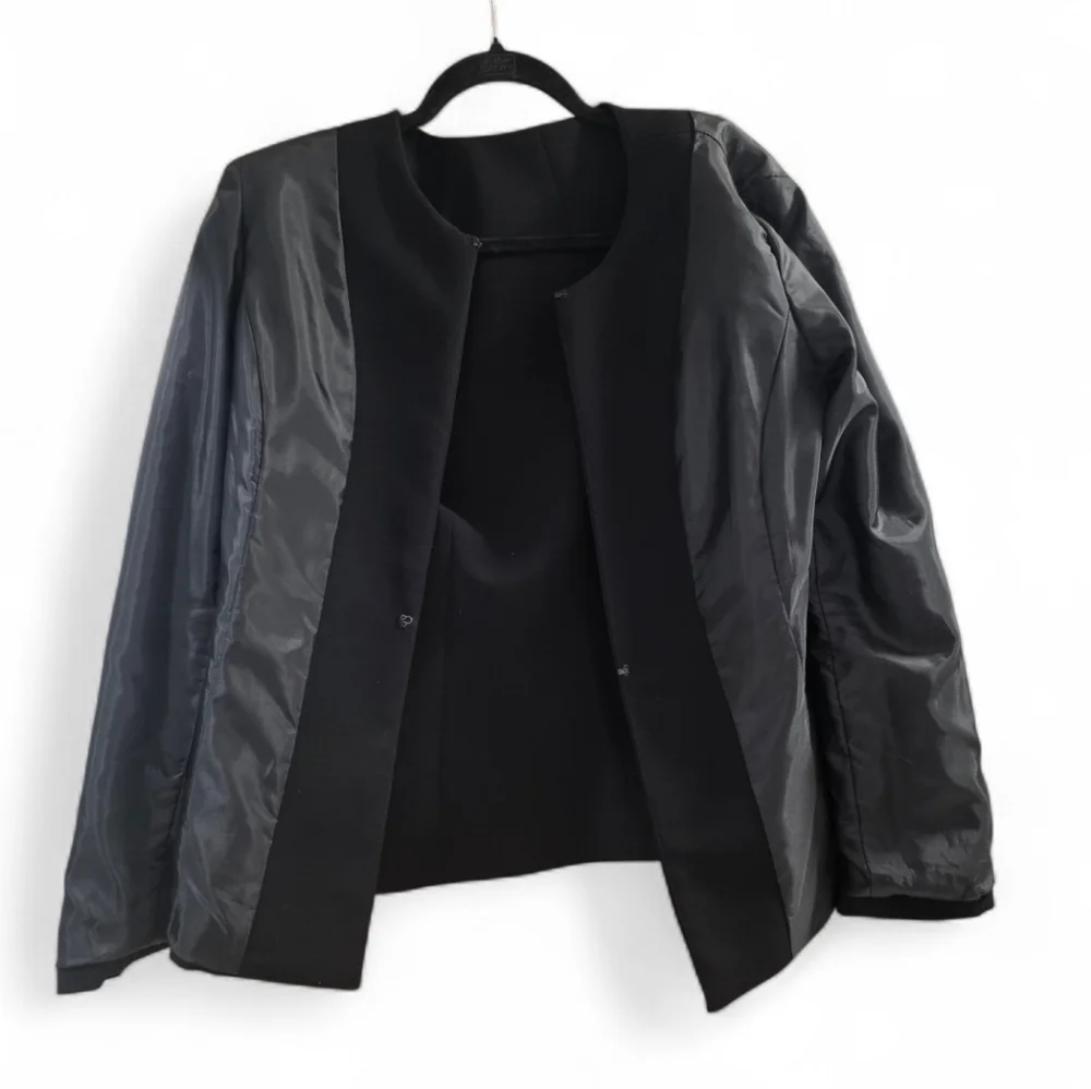 Tahari Luxe Black Blazer Jacket With Beads Size 12 - Picture 8 of 16